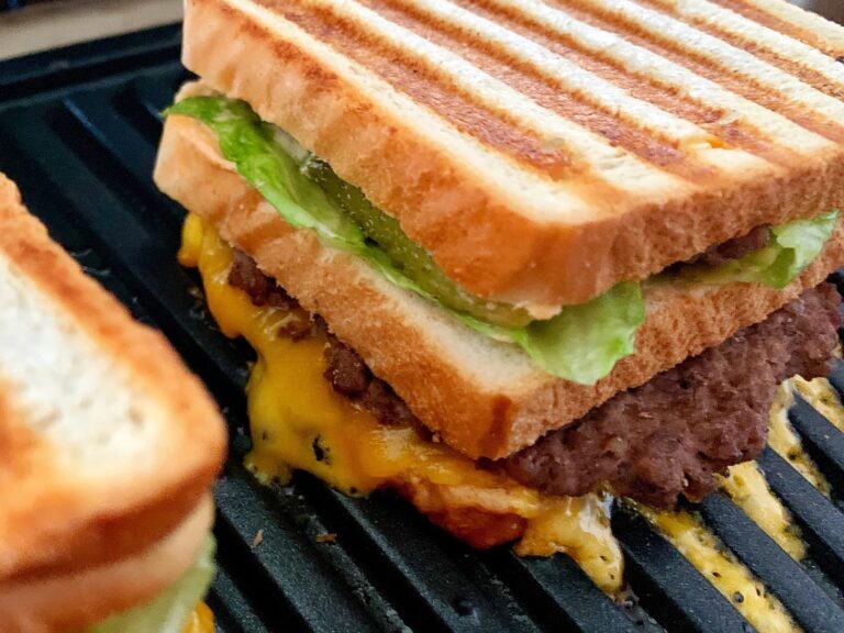 Gegrilltes Big Mac Sandwich OptiGrill