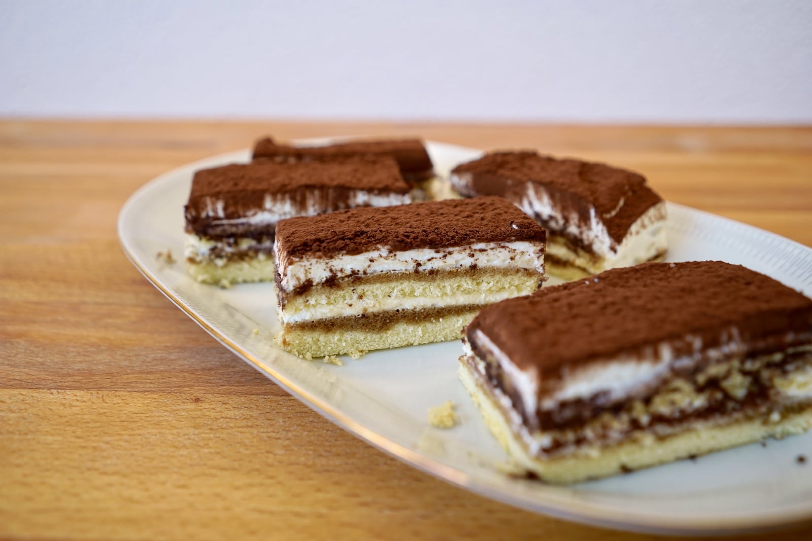 Tiramisu-Schnitten aus der OptiGrill Backschale – OptiWelt