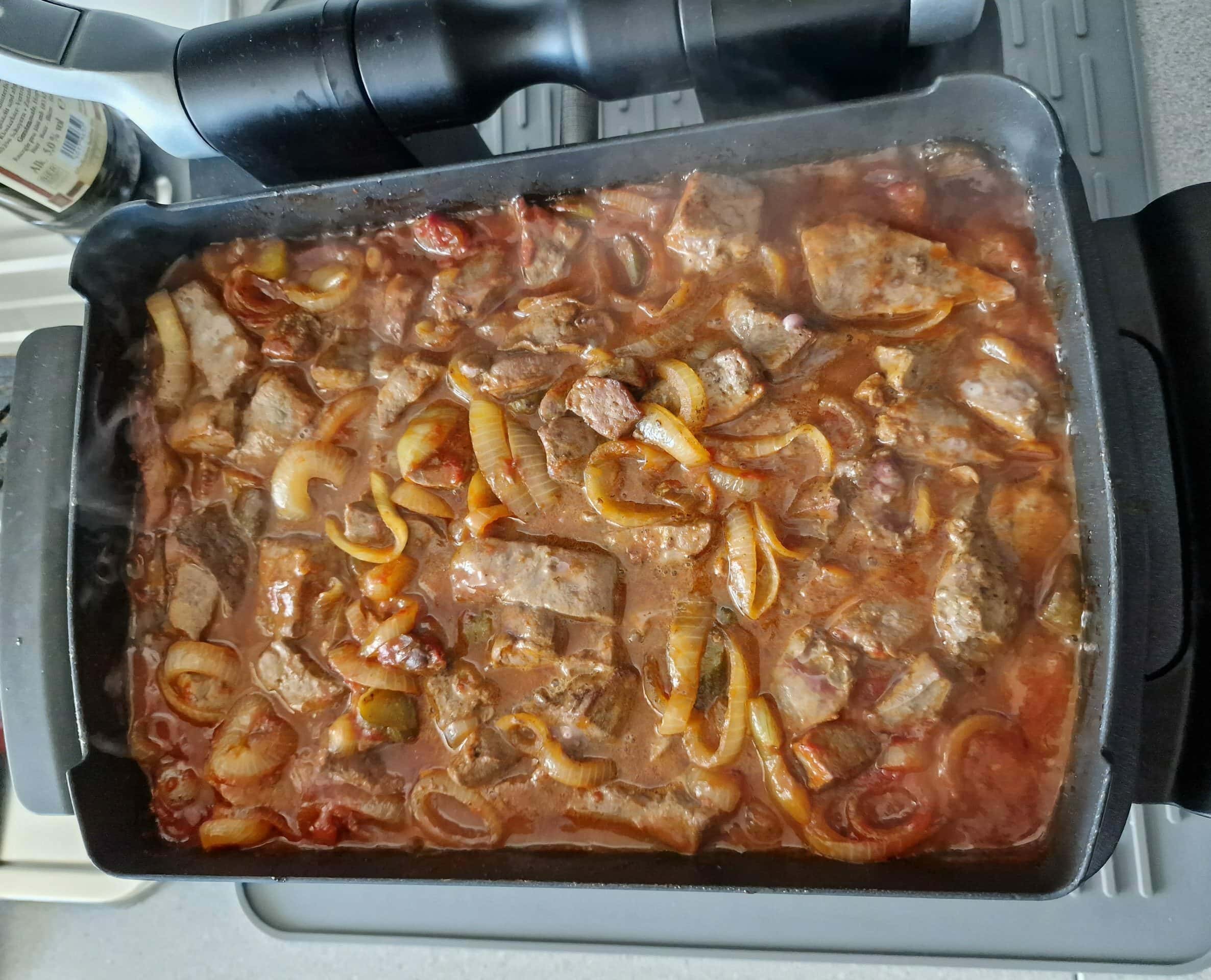 Kalbsleber in Zwiebel-Biersauce